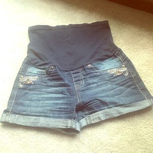 Dark wash maternity shorts